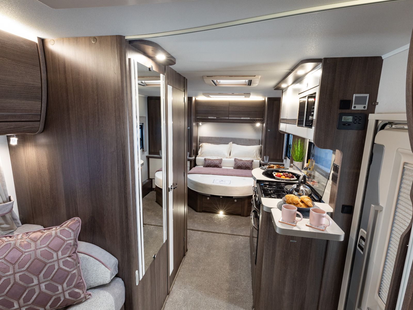 Elddis Motorhome Dimensions (Updated for 2021) Folding Camper World